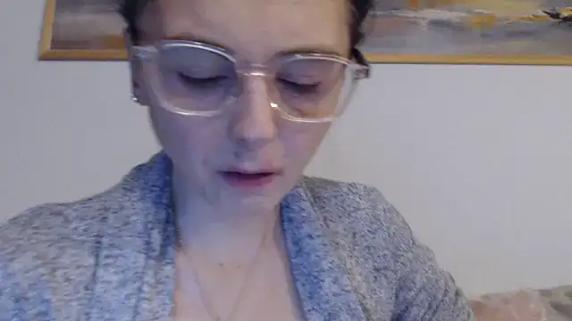 Snapshot of cleophee chatting on 01/09/26, 06:49 cleophee online show from 01/09/26, 06:49