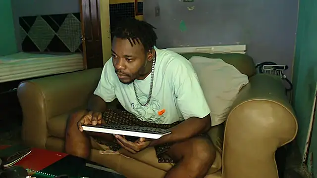 Tirichexxx online show from 12/18/24, 06:03