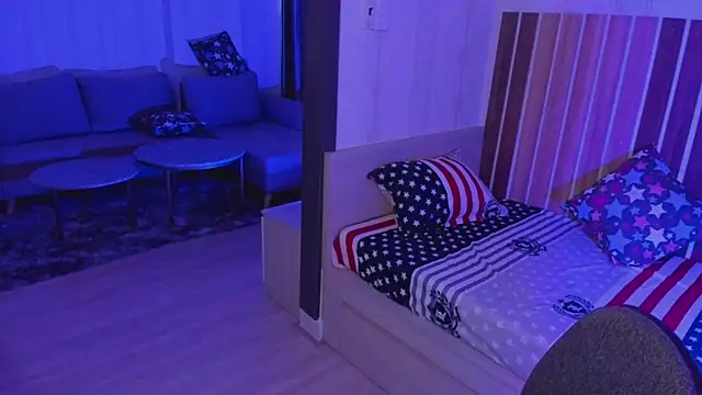 Dora Banks online show from 01/17/25, 03:23