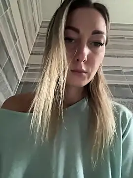 StarryHanna online show from 03/07/25, 10:13