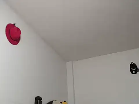 Snapshot of MARIANAWEED chatting on 09/13/25, 09:14 MARIANAWEED online show from 09/13/25, 09:14