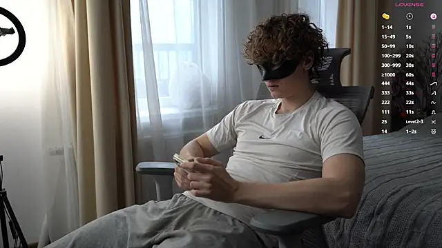 BumBuster69 online show from 04/24/26, 02:08