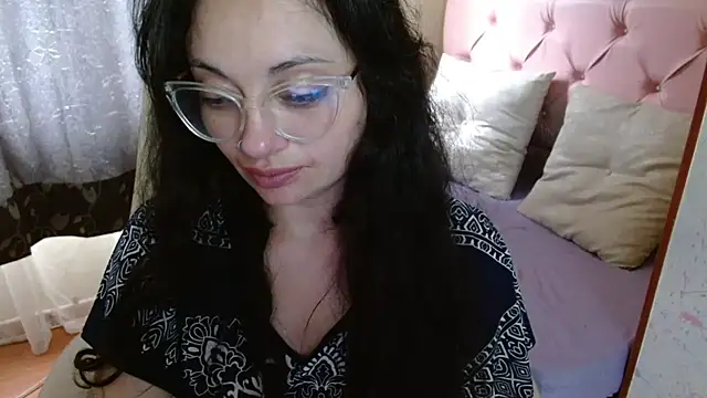 Snapshot of Alexa-Sweet69 chatting on 02/03/25, 03:49 Alexa-Sweet69 online show from 02/03/25, 03:49