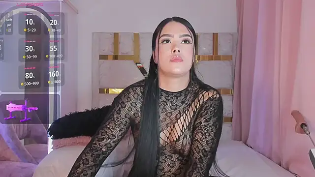 sophy champagne online show from 11/13/25, 01:15