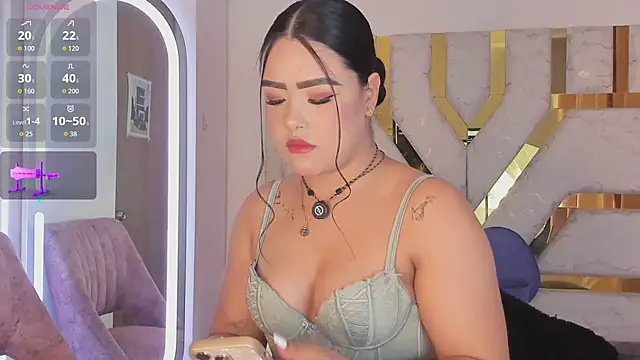 sophy champagne online show from 04/22/26, 01:08