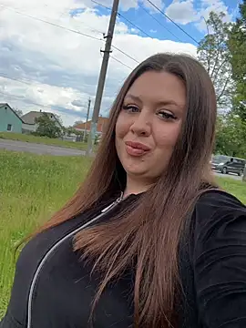 Sara Slow online show from 05/17/26, 10:33