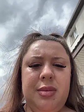 Sara Slow online show from 05/18/26, 12:11