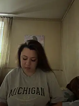 Sara Slow online show from 06/06/26, 01:16