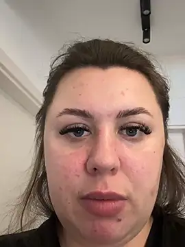 Sara Slow online show from 07/19/26, 04:22