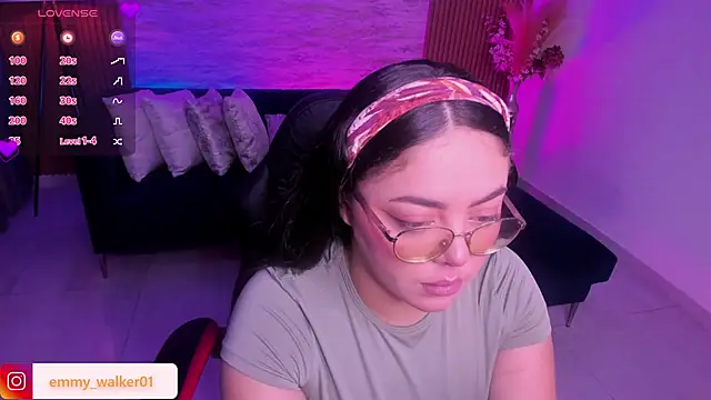 emmy walker online show from 11/14/25, 11:09