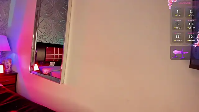 vennus1  online show from 10/31/25, 06:03