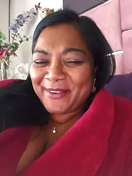 IndianDelia online show from 04/23/26, 01:13