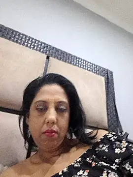 Mahi4luv online show from 12/07/24, 10:06