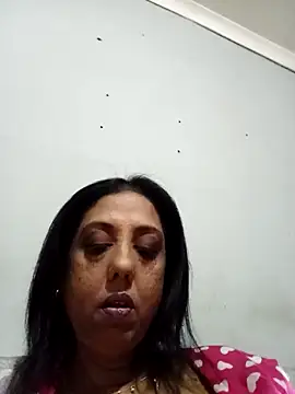 Snapshot of Mahi4luv chatting on 05/22/26, 10:15 Mahi4luv online show from 05/22/26, 10:15