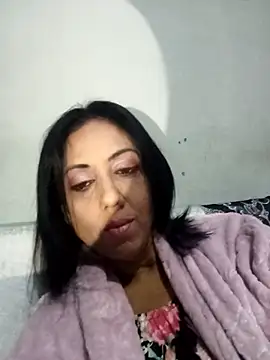 Snapshot of Mahi4luv chatting on 06/26/26, 07:18 Mahi4luv online show from 06/26/26, 07:18