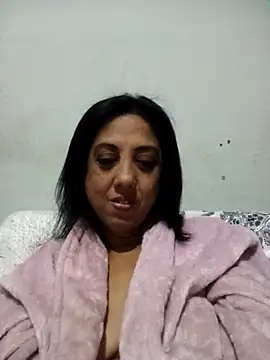 Snapshot of Mahi4luv chatting on 07/25/26, 10:18 Mahi4luv online show from 07/25/26, 10:18