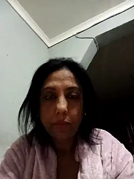 Snapshot of Mahi4luv chatting on 07/26/26, 10:38 Mahi4luv online show from 07/26/26, 10:38