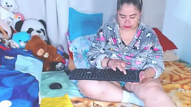 estrellita fugaz16x online show from 10/02/25, 05:14
