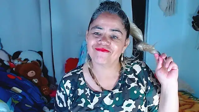 estrellita fugaz16x online show from 10/12/25, 11:26