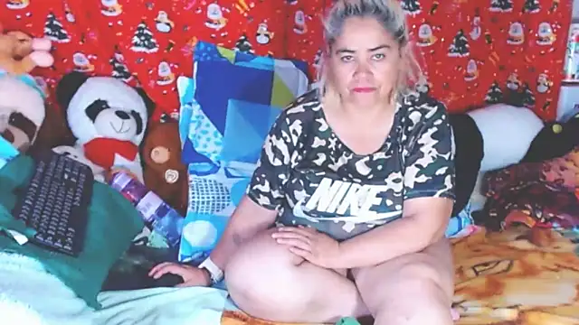 estrellita fugaz16x online show from 01/19/26, 04:49