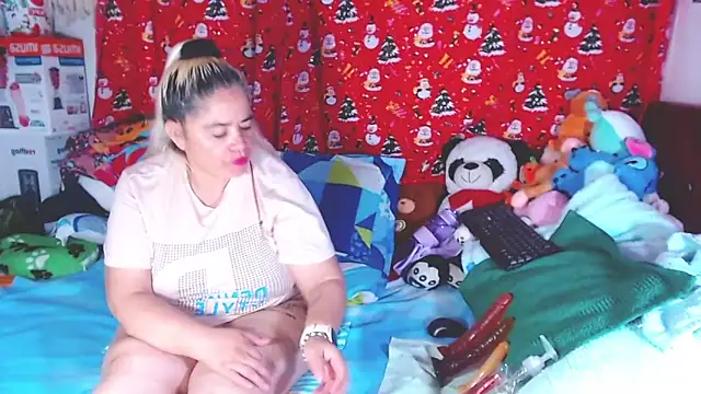 estrellita fugaz16x online show from 02/25/26, 02:21