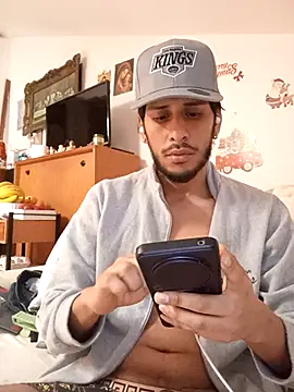 sexcampene online show from 12/16/25, 07:24