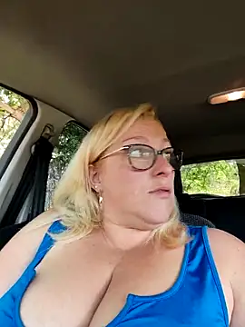 winniess40 online show from 04/21/26, 11:16