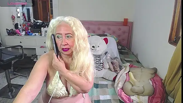 lucy belle bm online show from 06/05/26, 02:45