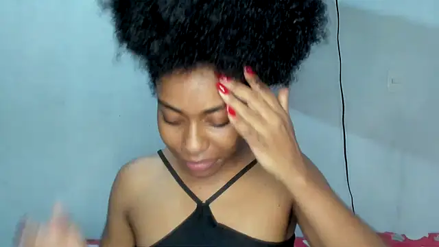 Snapshot of thaimy_ chatting on 09/12/25, 11:26 thaimy online show from 09/12/25, 11:26