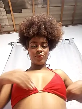 thaimy  online show from 11/13/25, 12:31