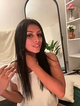 Snapshot of sweetAli_ chatting on 01/31/25, 02:48 sweetAli  online show from 01/31/25, 02:48