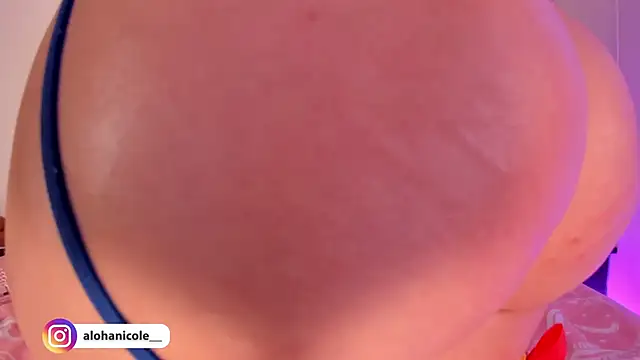 Snapshot of sweet_nicole_11 chatting on 11/08/25, 07:08 sweet nicole 11 online show from 11/08/25, 07:08