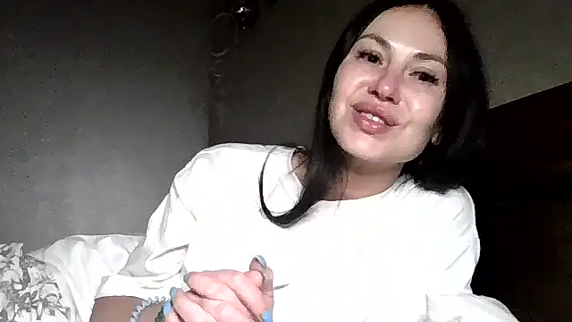 JulianaGold1 online show from 02/01/26, 10:30