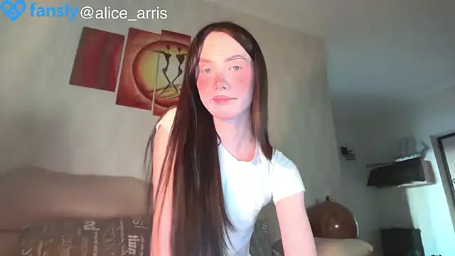 Snapshot of Alice__Aris chatting on 03/12/26, 02:56 Alice Aris online show from 03/12/26, 02:56