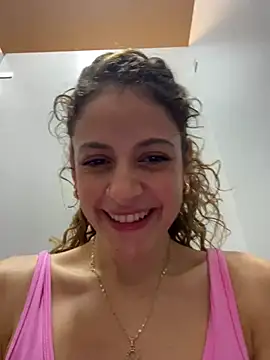 Snapshot of alana15 chatting on 02/16/25, 01:38 alana15 online show from 02/16/25, 01:38