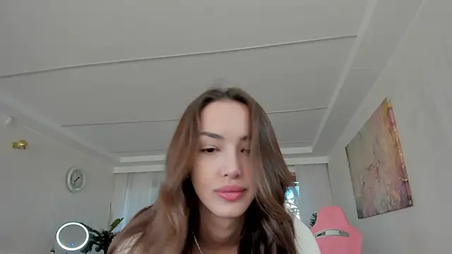 Snapshot of TiffanyHouston_ chatting on 02/10/25, 06:42 TiffanyHouston online show from 02/10/25, 06:42