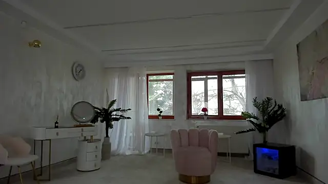 Snapshot of TiffanyHouston_ chatting on 03/14/25, 08:32 TiffanyHouston online show from 03/14/25, 08:32