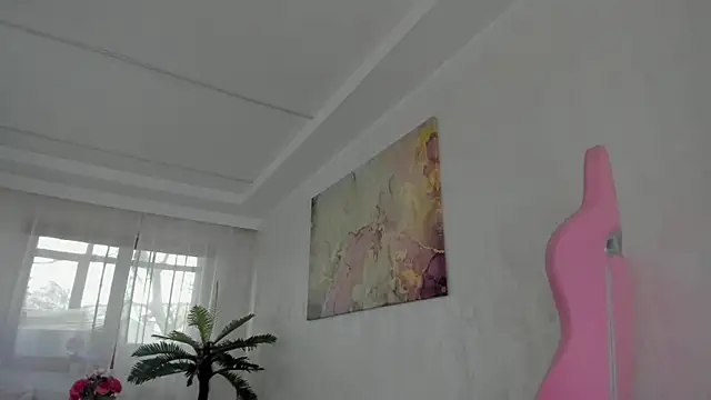 Snapshot of TiffanyHouston_ chatting on 12/05/25, 07:06 TiffanyHouston online show from 12/05/25, 07:06