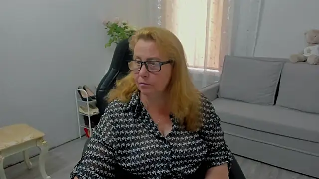 Frau Marta online show from 07/11/26, 01:25