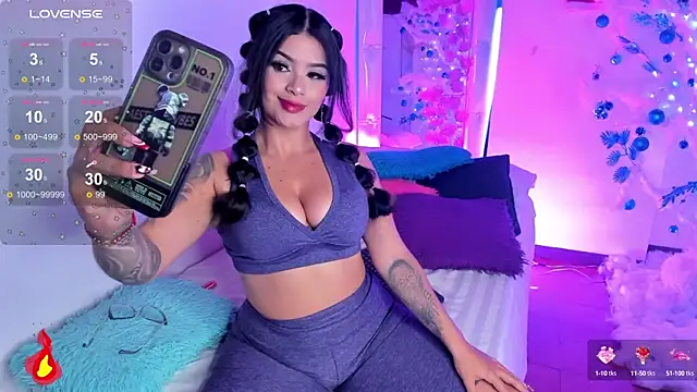 Snapshot of jenndy_lockhart chatting on 12/18/24, 03:37 jenndy lockhart online show from 12/18/24, 03:37