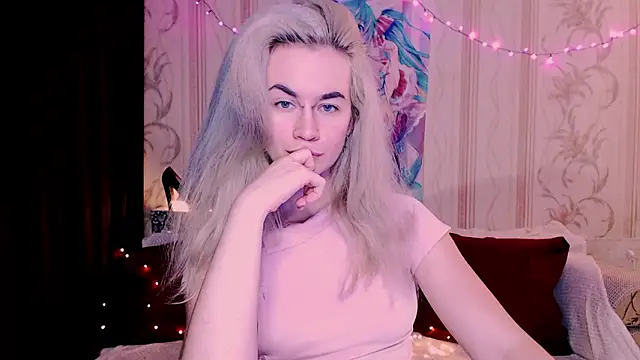 xxxcharismaaa online show from 03/06/26, 11:12