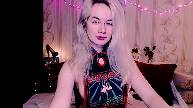 xxxcharismaaa online show from 04/09/26, 01:38