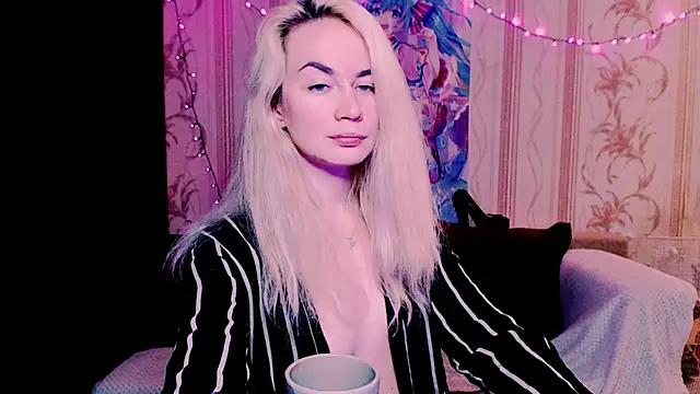 xxxcharismaaa online show from 05/31/26, 06:09