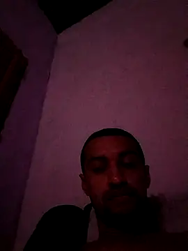 Snapshot of websterribeiro chatting on 03/27/26, 03:45 websterribeiro online show from 03/27/26, 03:45