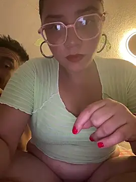 Snapshot of Vivi_Kvsh chatting on 02/09/26, 09:52 Vivi Kvsh online show from 02/09/26, 09:52