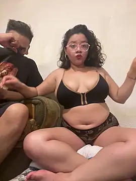 Vivi Kvsh online show from 04/03/26, 06:00