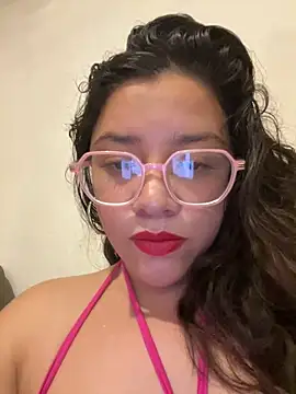 Vivi Kvsh online show from 04/04/26, 06:00