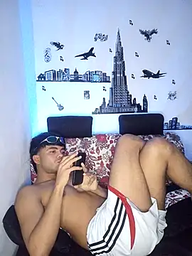 pinedasex777 online show from 03/06/25, 05:24