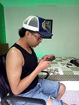 pinedasex777 online show from 09/16/25, 04:52