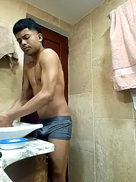 pinedasex777 online show from 09/26/25, 11:03